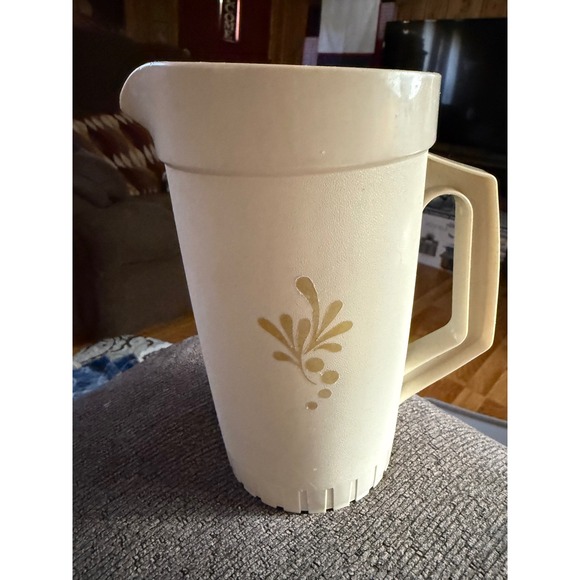 Vintage Tupperware Pitcher Carafe Cream Floral Design with Yellow Lid 874-8 - Picture 5 of 11